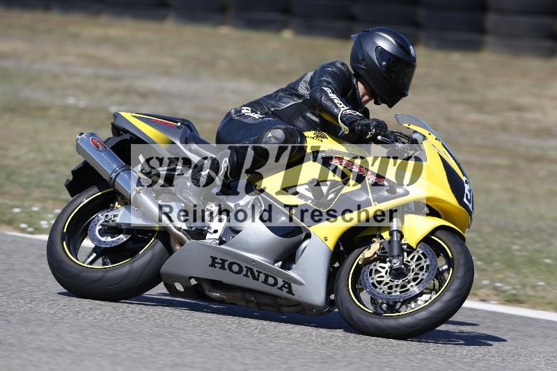/36 08.08.2026  Pluess Motosport ADR/Freies Fahren/30